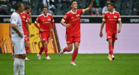 德甲保级关键战：柏林联合主场力克美因茨